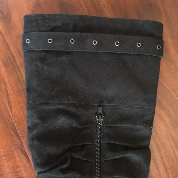 Black Suede Decree Suede Boots - Picture 5 of 6